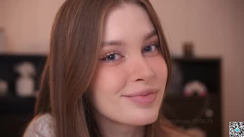 Snapshot of sophiephoria chatting on 09/15/25, 06:19 Sophie Next stream 3 online show from 09/15/25, 06:19