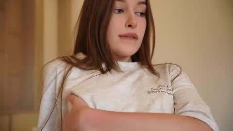 Snapshot of sophiephoria chatting on 01/14/26, 07:14 Sophie Next stream 3 online show from 01/14/26, 07:14