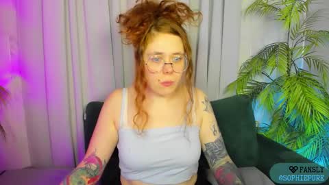 Sophie online show from 10/05/25, 08:18