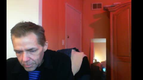 Snapshot of sophiestar12 chatting on 12/02/24, 06:09 Sophiestar online show from 12/02/24, 06:09