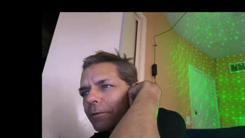 Snapshot of sophiestar12 chatting on 01/09/25, 11:03 Sophiestar online show from 01/09/25, 11:03