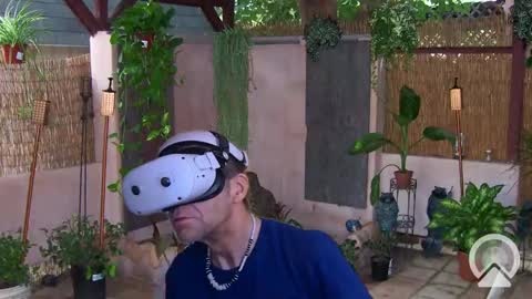 Snapshot of sophiestar12 chatting on 02/11/25, 07:44 Sophiestar online show from 02/11/25, 07:44