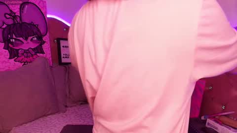   Sophie  online show from 10/04/25, 07:01