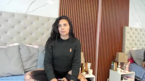My name is Sofia online show from 04/30/26, 12:11