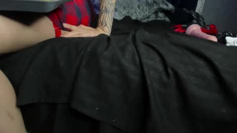 Snapshot of sophiia_gomezz_ chatting on 02/19/25, 08:01 sophi online show from 02/19/25, 08:01