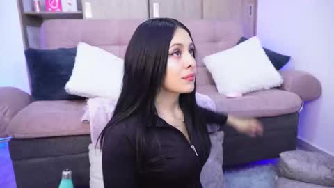 Sophiie online show from 02/12/26, 04:07