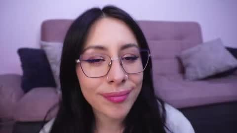 Sophiie online show from 06/19/26, 03:44