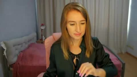 Sophi online show from 06/14/26, 11:56