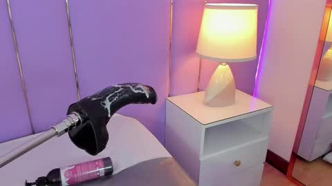 Sophy online show from 11/27/25, 11:56