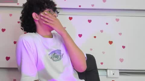 Snapshot of sorenandree chatting on 03/11/25, 06:43 sorenandree online show from 03/11/25, 06:43