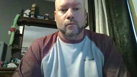 Snapshot of soro00421 chatting on 11/25/25, 08:09 soro00421 online show from 11/25/25, 08:09