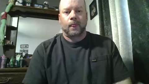 Snapshot of soro00421 chatting on 05/12/26, 07:11 soro00421 online show from 05/12/26, 07:11