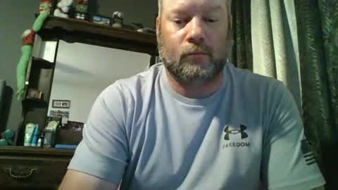 Snapshot of soro00421 chatting on 06/10/26, 02:27 soro00421 online show from 06/10/26, 02:27