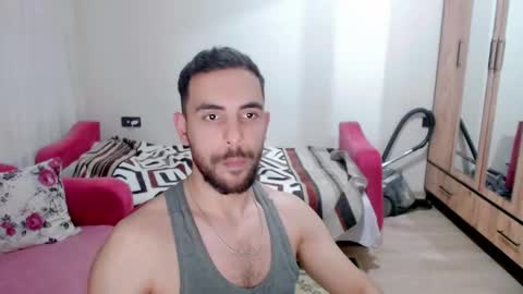 luis online show from 02/25/26, 09:46