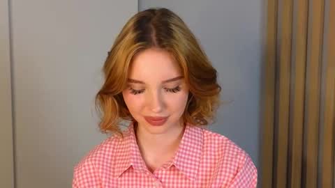 Snapshot of soul_garden chatting on 11/20/25, 03:34 sylene online show from 11/20/25, 03:34