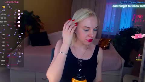 Lisa online show from 03/28/26, 08:36