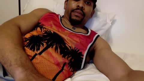 Snapshot of soulmatesxoo34 chatting on 12/01/24, 04:40 Longhaitianbbc thick latina online show from 12/01/24, 04:40