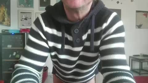 Snapshot of soumisanal2013 chatting on 02/01/25, 08:18 soumisanal2013 online show from 02/01/25, 08:18