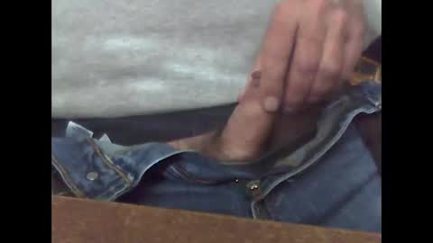 Snapshot of sounman chatting on 01/22/25, 05:49 sounman online show from 01/22/25, 05:49