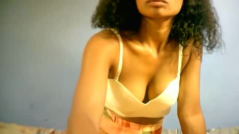 sourayaa online show from 02/14/26, 12:02