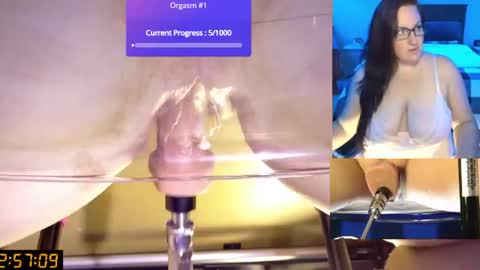 Snapshot of southernelle1 chatting on 07/10/26, 11:02 SouthernElle online show from 07/10/26, 11:02
