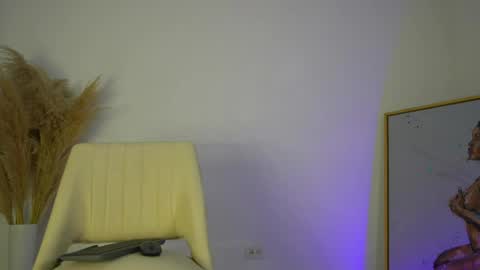 Snapshot of sow_fitt chatting on 05/20/26, 02:51 sow_fitt online show from 05/20/26, 02:51