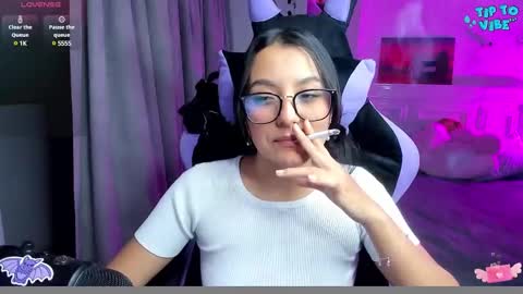 Lili online show from 01/28/25, 11:39