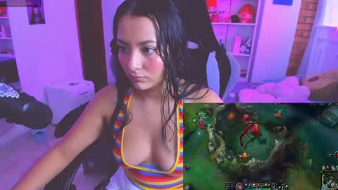 Lili online show from 05/30/26, 04:59