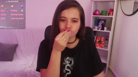 Snapshot of soy_abbyy chatting on 03/12/25, 07:49 Abby online show from 03/12/25, 07:49