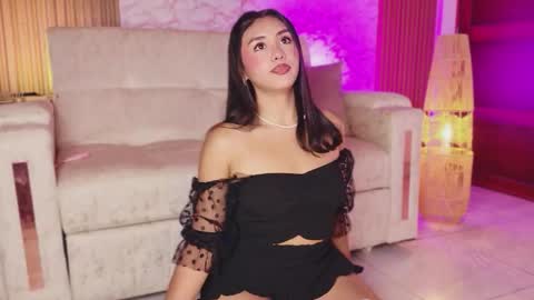 Daniela online show from 06/06/26, 01:32