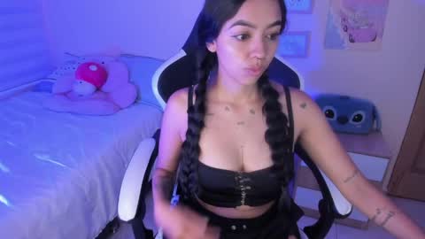 soy_gabrielaa online show from 05/21/26, 10:22