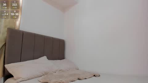 Instagram Soyamandaa  1 online show from 03/19/26, 07:07