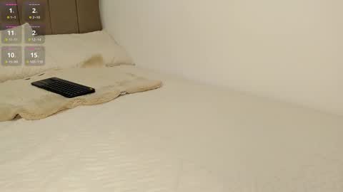 Instagram Soyamandaa  1 online show from 03/23/26, 02:37