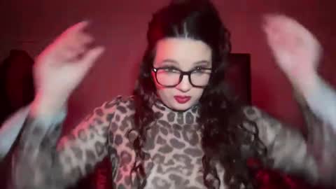 Soyoceanne online show from 01/18/26, 12:14