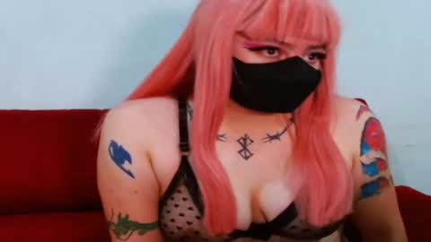 Snapshot of soyrouxy chatting on 01/04/25, 06:41 Rouxy online show from 01/04/25, 06:41