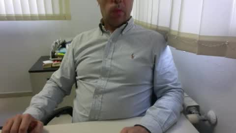 Snapshot of spa_eng chatting on 01/08/26, 09:22 SPA ENG online show from 01/08/26, 09:22