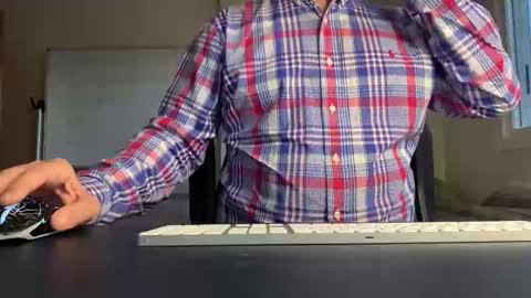 Snapshot of spa_eng chatting on 01/09/26, 07:33 SPA ENG online show from 01/09/26, 07:33