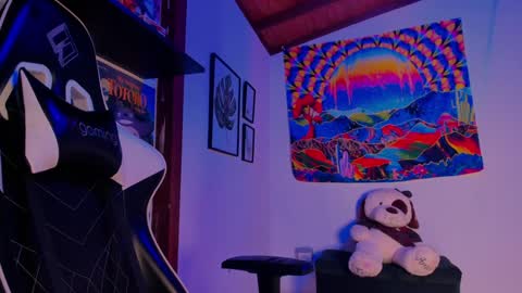 Val online show from 02/07/25, 06:56