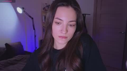 Roxy online show from 12/09/24, 03:44