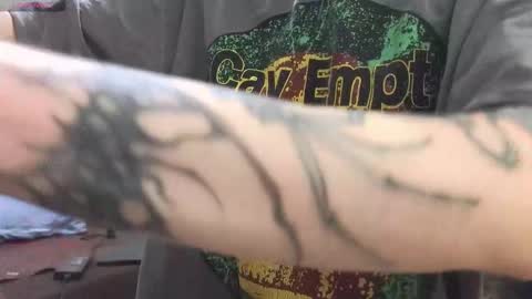 Roxy online show from 11/09/25, 05:55