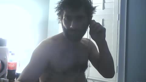 Snapshot of spacecase843 chatting on 03/12/25, 04:08 TrndSettrz online show from 03/12/25, 04:08