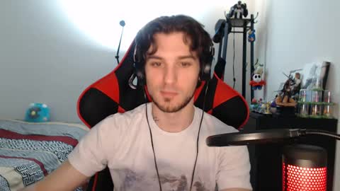 Snapshot of spangy19 chatting on 09/18/25, 01:51 Anthony online show from 09/18/25, 01:51