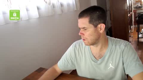 Snapshot of spanishboytenerife chatting on 09/13/25, 10:59 spanish online show from 09/13/25, 10:59