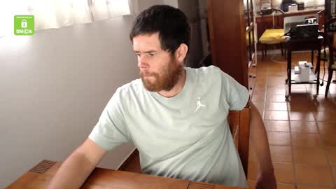 Snapshot of spanishboytenerife chatting on 11/16/25, 02:33 spanish online show from 11/16/25, 02:33