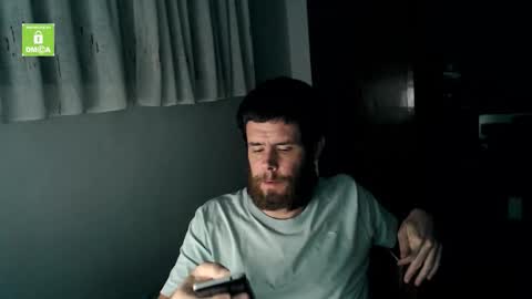 Snapshot of spanishboytenerife chatting on 11/27/25, 06:32 spanish online show from 11/27/25, 06:32