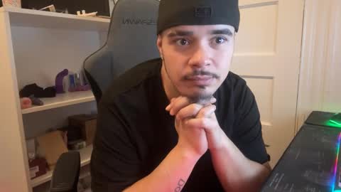 spanishcouple4255 online show from 11/23/25, 04:40