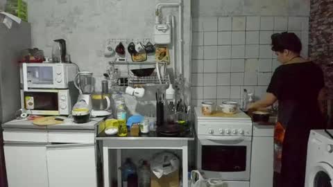 Evgenia online show from 04/17/26, 10:13