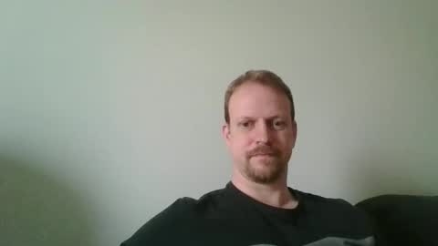 Snapshot of spanky545 chatting on 05/04/26, 04:14 Jordan online show from 05/04/26, 04:14