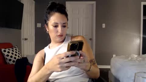 Snapshot of spankyspice chatting on 10/15/25, 12:22 spankyspice online show from 10/15/25, 12:22