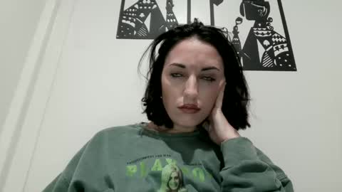 Snapshot of spankyspice chatting on 10/29/25, 09:33 spankyspice online show from 10/29/25, 09:33